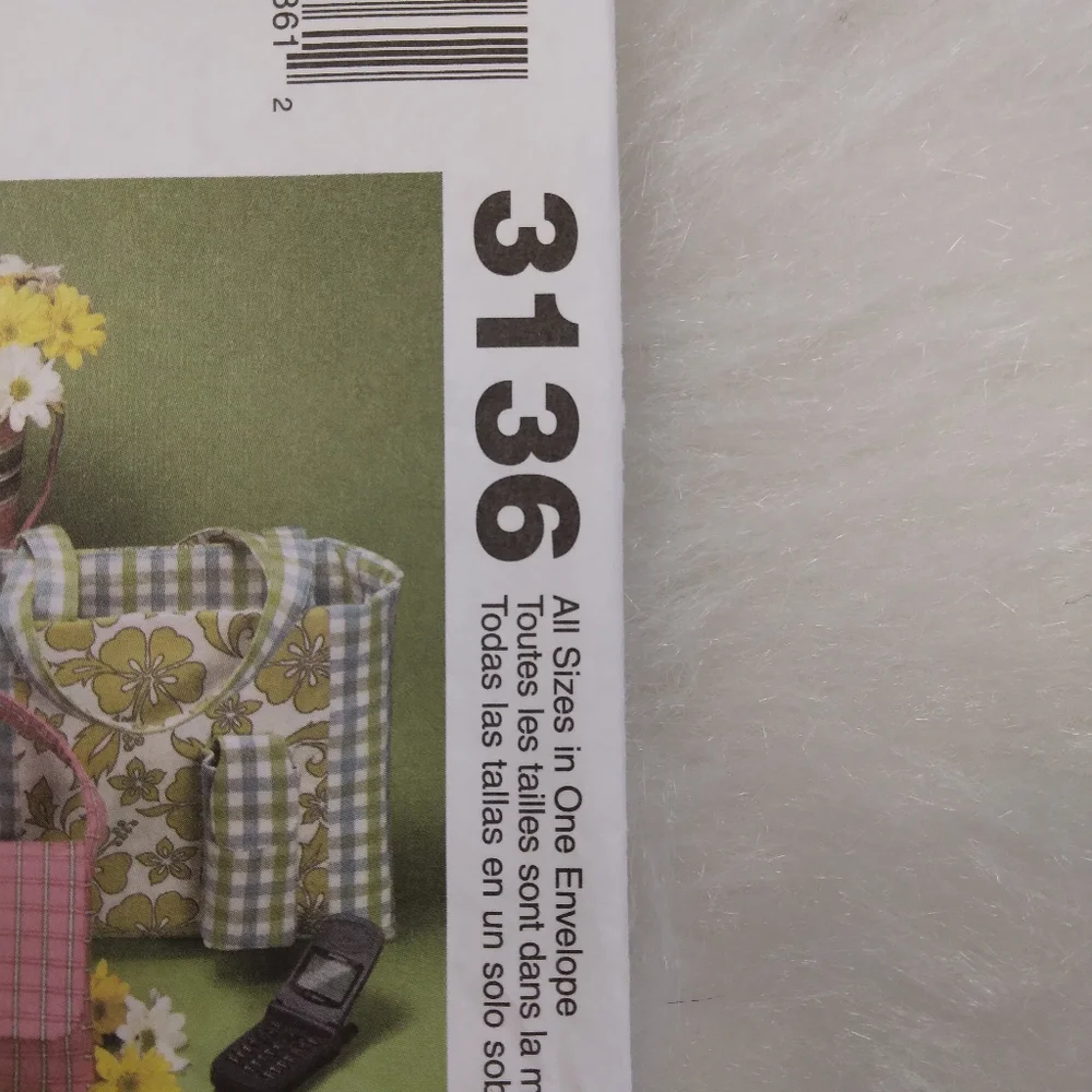 McCall's Fashion Accessories 3136 Bags in 7 styles